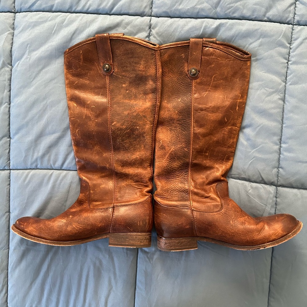 Brown Frye leather boots in size 9 1/2.